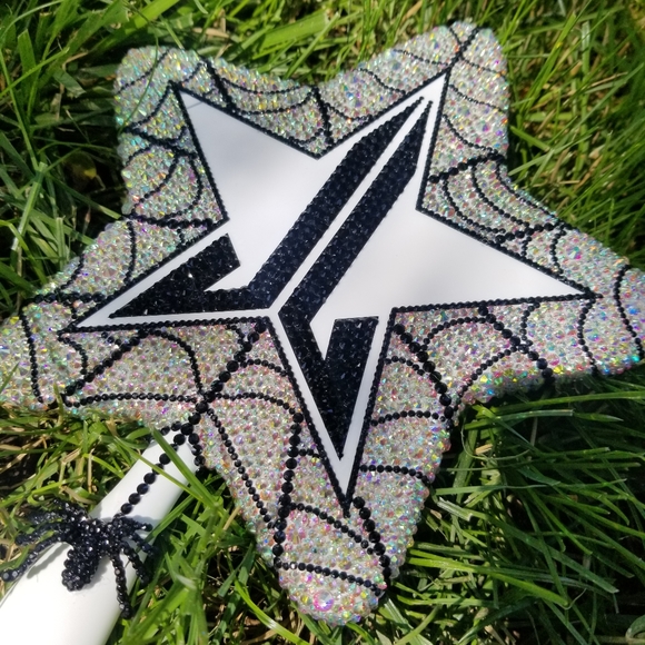 🆕️Jeffree Star, Bling Spider Web Halloween Mirror - Picture 2 of 14